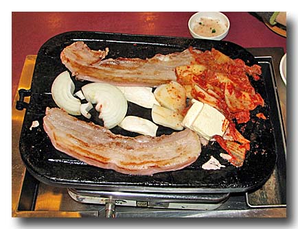サムギョプサル　豚の三枚肉の焼き肉