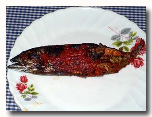 イカン・バカール・サンバル ikan bakar　焼き魚のチリソースがけ