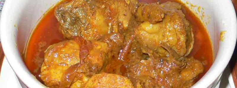 ネパールのチキンカレー