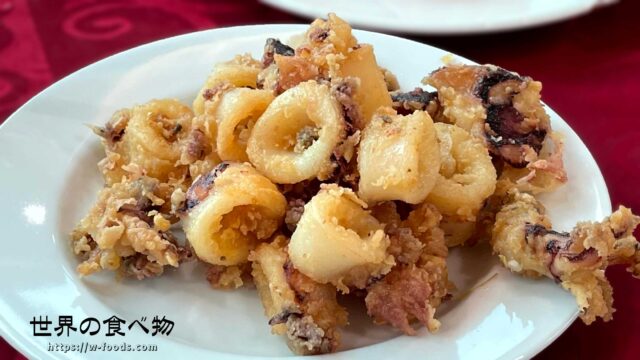 ムック・チィェン・ヨン mực chiên giòn [イカのカリカリ揚げ]の写真